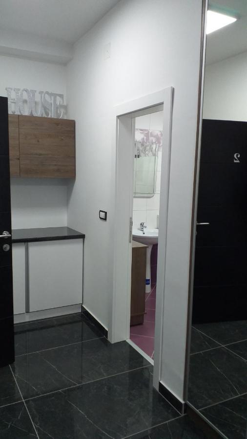 Dream House Apartment Krusevac Bagian luar foto